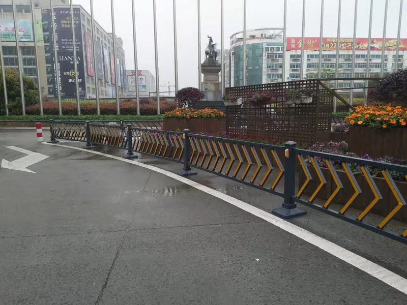道路護欄